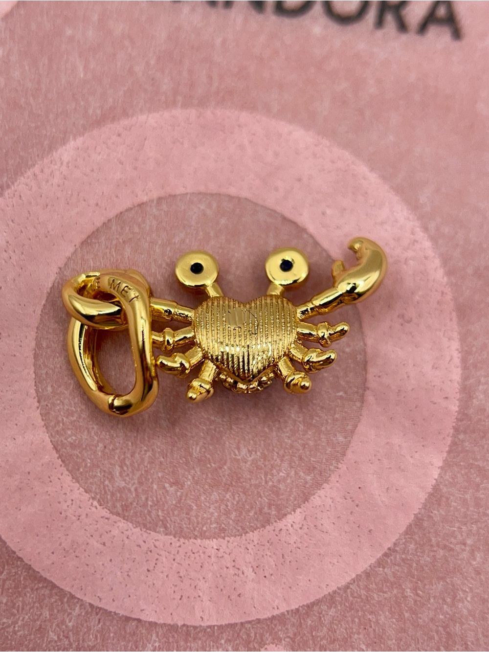 Pandora 14k Gold-Plated Crab Dangle Charm - Picture 3 of 6